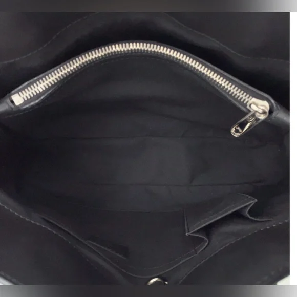 Louis Vuitton Black NOIR EPI BEAUTIFUL LEATHER Satchel Bag PASSY PM - Picture 13 of 16